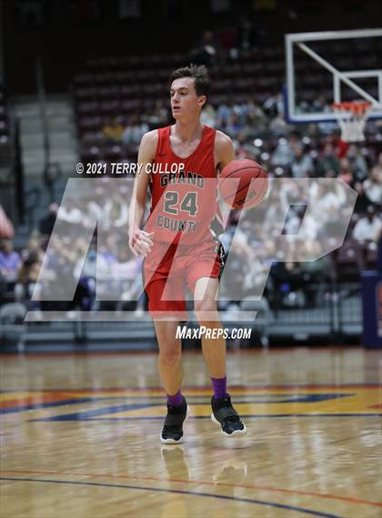 Thumbnail 3 in Grand County vs. Manti (UHSAA 3A 5th Place) photogallery.