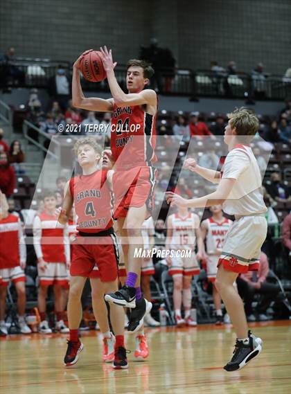 Thumbnail 2 in Grand County vs. Manti (UHSAA 3A 5th Place) photogallery.