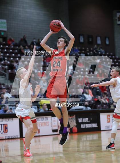 Thumbnail 2 in Grand County vs. Manti (UHSAA 3A 5th Place) photogallery.