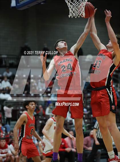 Thumbnail 3 in Grand County vs. Manti (UHSAA 3A 5th Place) photogallery.