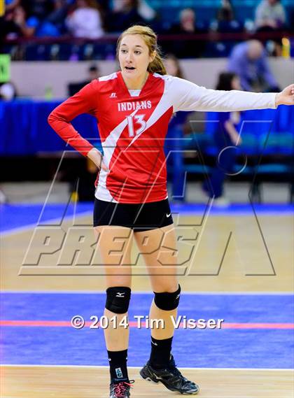 Thumbnail 2 in Yuma vs. Dolores (CHSAA 2A Playoff) photogallery.