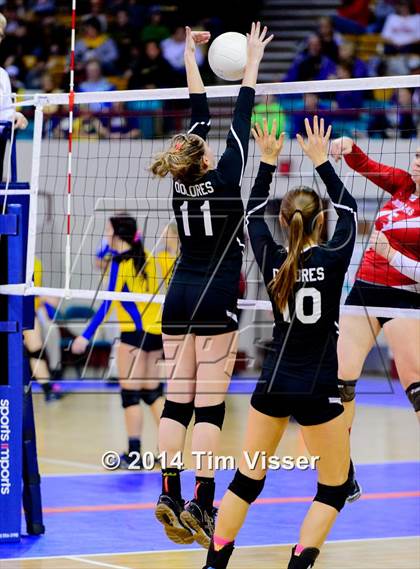 Thumbnail 3 in Yuma vs. Dolores (CHSAA 2A Playoff) photogallery.