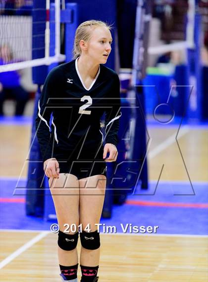 Thumbnail 3 in Yuma vs. Dolores (CHSAA 2A Playoff) photogallery.