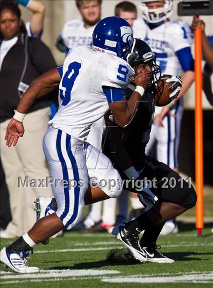 Thumbnail 2 in Cypress Creek vs. Pearland (5A Region 3 Regionals) photogallery.