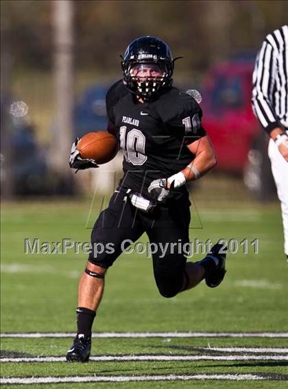Thumbnail 2 in Cypress Creek vs. Pearland (5A Region 3 Regionals) photogallery.