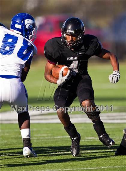 Thumbnail 2 in Cypress Creek vs. Pearland (5A Region 3 Regionals) photogallery.