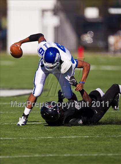 Thumbnail 1 in Cypress Creek vs. Pearland (5A Region 3 Regionals) photogallery.