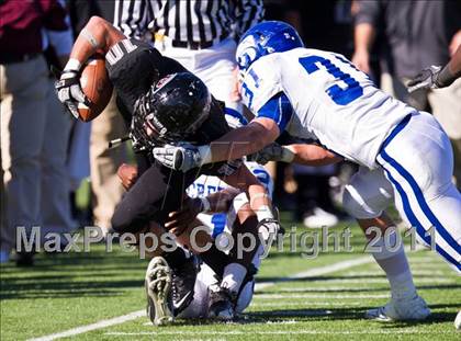 Thumbnail 2 in Cypress Creek vs. Pearland (5A Region 3 Regionals) photogallery.