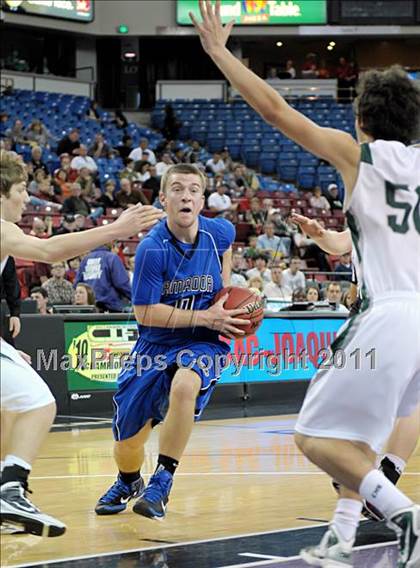 Thumbnail 1 in Amador vs Colfax (CIF SJS D4 Final) photogallery.