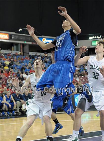 Thumbnail 2 in Amador vs Colfax (CIF SJS D4 Final) photogallery.