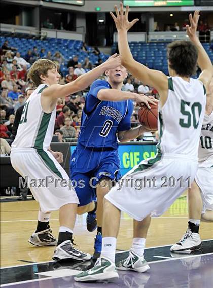 Thumbnail 2 in Amador vs Colfax (CIF SJS D4 Final) photogallery.