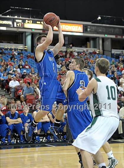 Thumbnail 3 in Amador vs Colfax (CIF SJS D4 Final) photogallery.