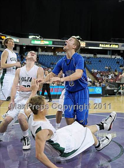 Thumbnail 2 in Amador vs Colfax (CIF SJS D4 Final) photogallery.