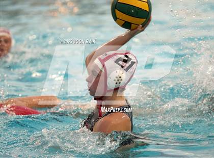 Thumbnail 2 in St. Ignatius College Preparatory vs Sacred Heart Prep (Saint Francis Invitational) photogallery.