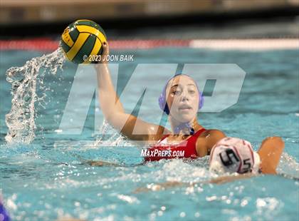 Thumbnail 2 in St. Ignatius College Preparatory vs Sacred Heart Prep (Saint Francis Invitational) photogallery.