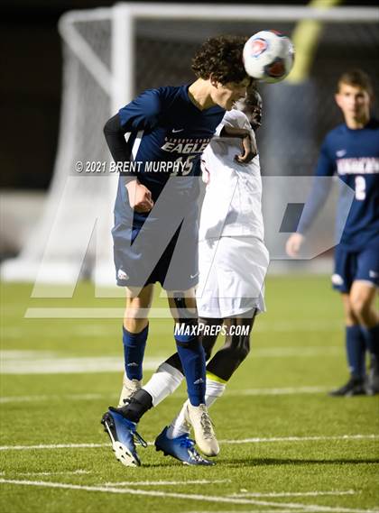 Thumbnail 2 in Liberty Common vs. Frontier Academy (CHSAA 3A Semifinal) photogallery.