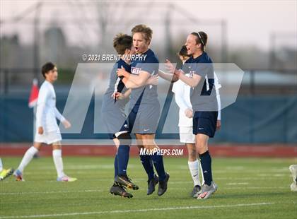 Thumbnail 2 in Liberty Common vs. Frontier Academy (CHSAA 3A Semifinal) photogallery.