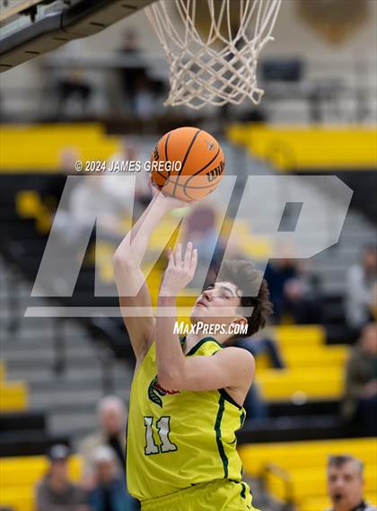 Thumbnail 1 in Taylor Allderdice vs Mars (Legends Classic) photogallery.