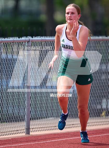 Thumbnail 2 in Northland Christian Relays (300M Hurdles) photogallery.