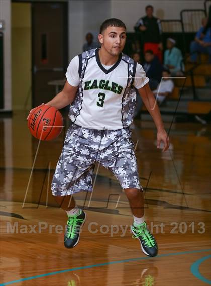 Thumbnail 2 in Humble vs Pasadena (McDonald's Texas Invitational) photogallery.