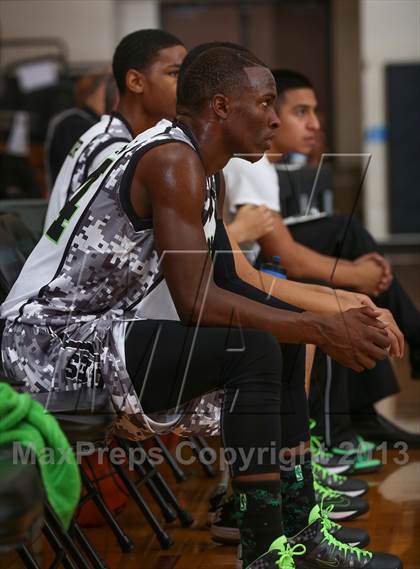Thumbnail 1 in Humble vs Pasadena (McDonald's Texas Invitational) photogallery.