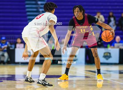 Thumbnail 2 in Archbishop Carroll vs. Central Catholic (City of Palms Classic) photogallery.