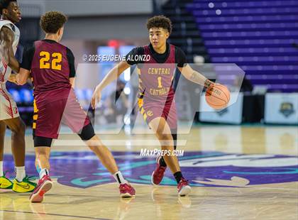 Thumbnail 1 in Archbishop Carroll vs. Central Catholic (City of Palms Classic) photogallery.