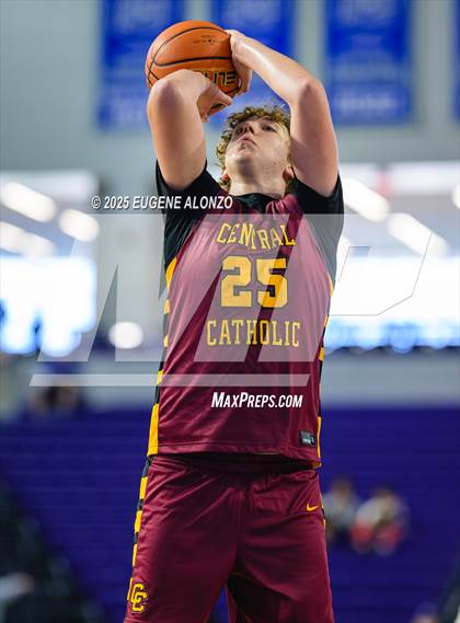 Thumbnail 1 in Archbishop Carroll vs. Central Catholic (City of Palms Classic) photogallery.