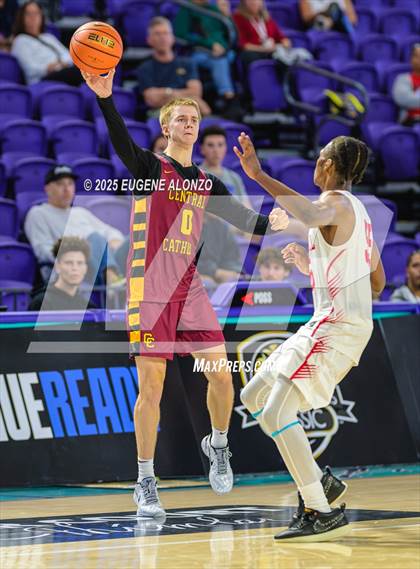 Thumbnail 3 in Archbishop Carroll vs. Central Catholic (City of Palms Classic) photogallery.
