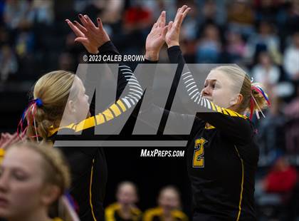 Thumbnail 1 in Morgan vs. Emery (UHSAA 3A Final) photogallery.