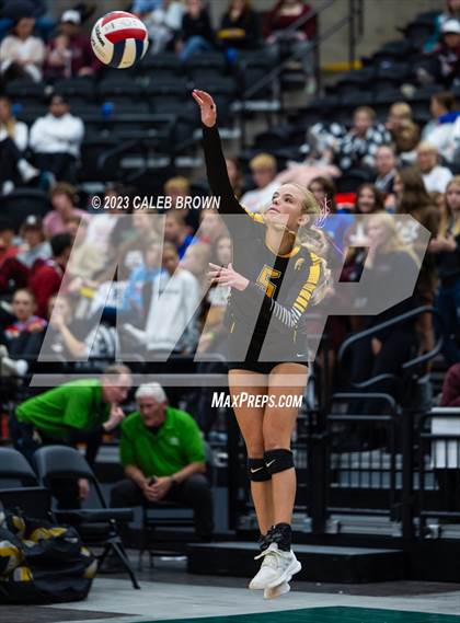 Thumbnail 1 in Morgan vs. Emery (UHSAA 3A Final) photogallery.