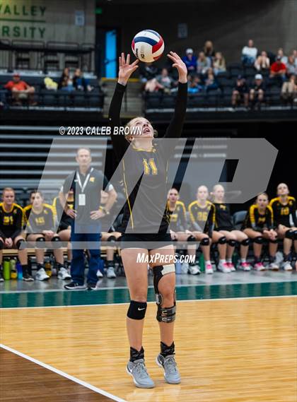 Thumbnail 1 in Morgan vs. Emery (UHSAA 3A Final) photogallery.