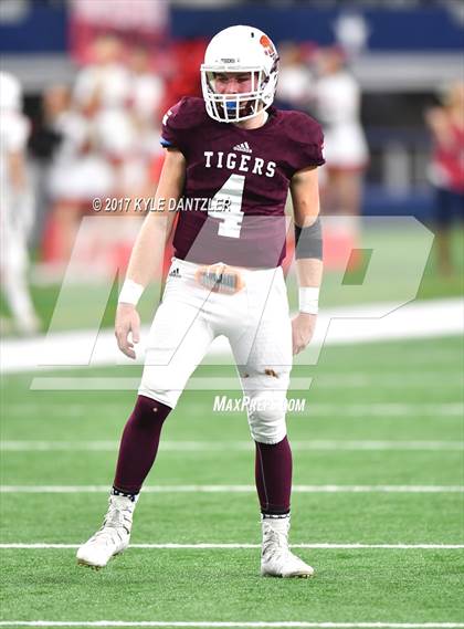 Thumbnail 1 in Tenaha vs. Muenster (UIL 2A Division 2 Final)  photogallery.