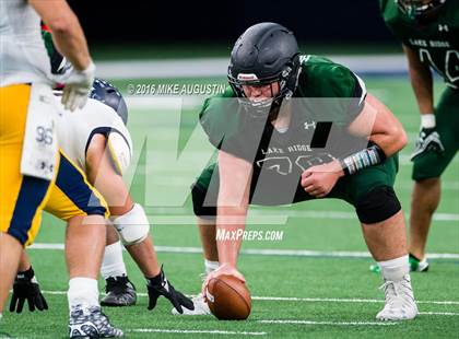 Thumbnail 1 in Lake Ridge vs. Highland Park (UIL 5A DI Reg Semi-Final) photogallery.