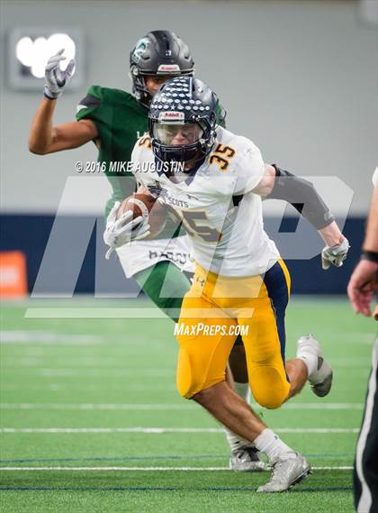 Thumbnail 3 in Lake Ridge vs. Highland Park (UIL 5A DI Reg Semi-Final) photogallery.