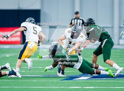 Thumbnail 2 in Lake Ridge vs. Highland Park (UIL 5A DI Reg Semi-Final) photogallery.