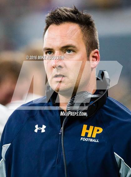 Thumbnail 1 in Lake Ridge vs. Highland Park (UIL 5A DI Reg Semi-Final) photogallery.