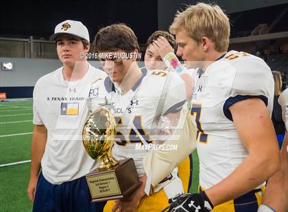 Thumbnail 3 in Lake Ridge vs. Highland Park (UIL 5A DI Reg Semi-Final) photogallery.