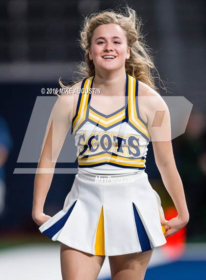 Thumbnail 2 in Lake Ridge vs. Highland Park (UIL 5A DI Reg Semi-Final) photogallery.