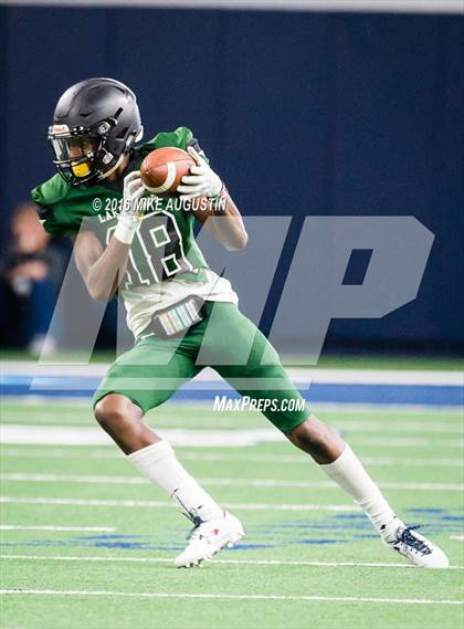 Thumbnail 1 in Lake Ridge vs. Highland Park (UIL 5A DI Reg Semi-Final) photogallery.