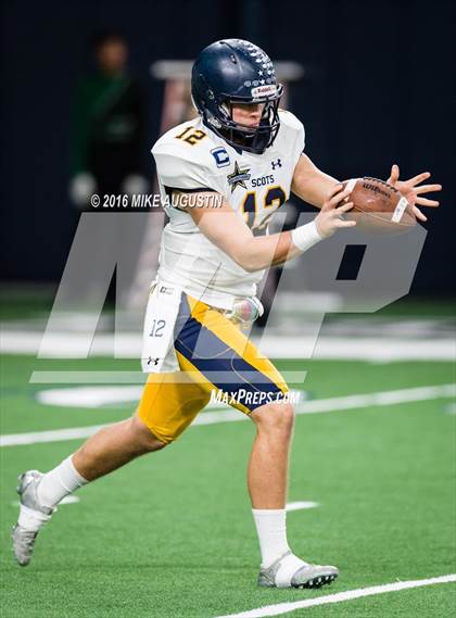 Thumbnail 2 in Lake Ridge vs. Highland Park (UIL 5A DI Reg Semi-Final) photogallery.