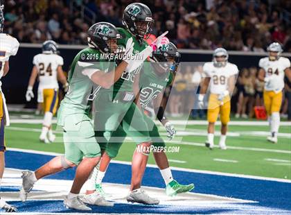 Thumbnail 3 in Lake Ridge vs. Highland Park (UIL 5A DI Reg Semi-Final) photogallery.