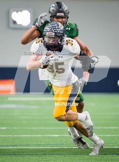 Thumbnail 1 in Lake Ridge vs. Highland Park (UIL 5A DI Reg Semi-Final) photogallery.