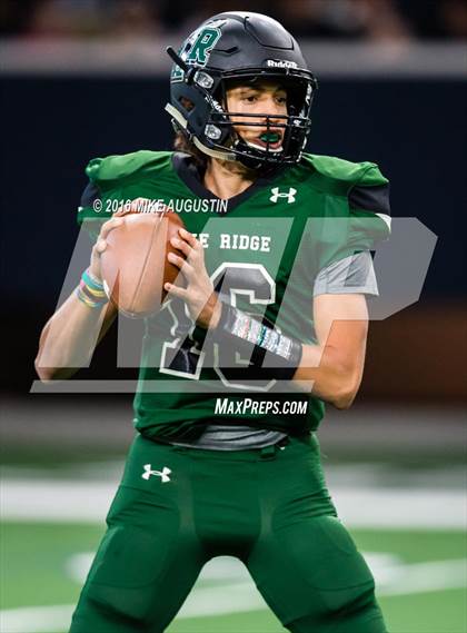 Thumbnail 2 in Lake Ridge vs. Highland Park (UIL 5A DI Reg Semi-Final) photogallery.