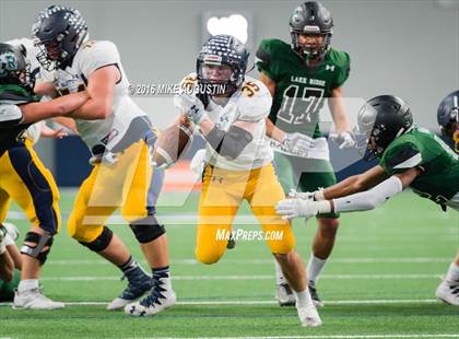 Thumbnail 3 in Lake Ridge vs. Highland Park (UIL 5A DI Reg Semi-Final) photogallery.