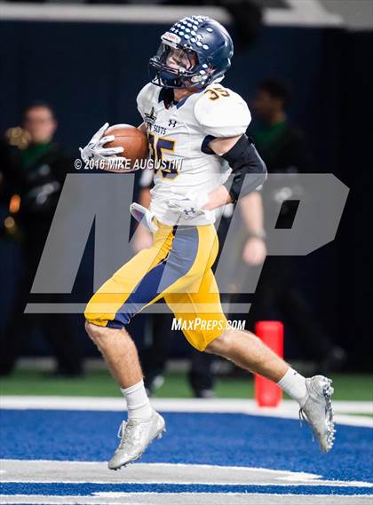 Thumbnail 2 in Lake Ridge vs. Highland Park (UIL 5A DI Reg Semi-Final) photogallery.