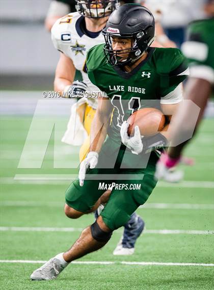 Thumbnail 2 in Lake Ridge vs. Highland Park (UIL 5A DI Reg Semi-Final) photogallery.