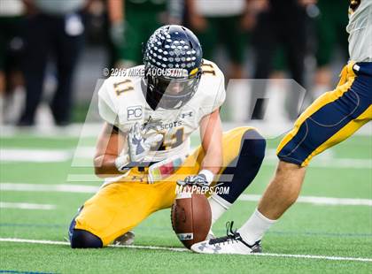 Thumbnail 1 in Lake Ridge vs. Highland Park (UIL 5A DI Reg Semi-Final) photogallery.