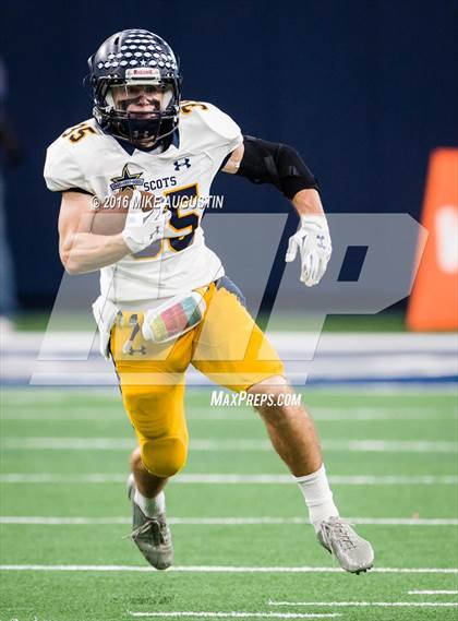 Thumbnail 1 in Lake Ridge vs. Highland Park (UIL 5A DI Reg Semi-Final) photogallery.