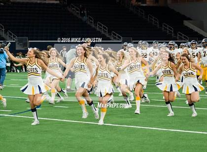 Thumbnail 3 in Lake Ridge vs. Highland Park (UIL 5A DI Reg Semi-Final) photogallery.